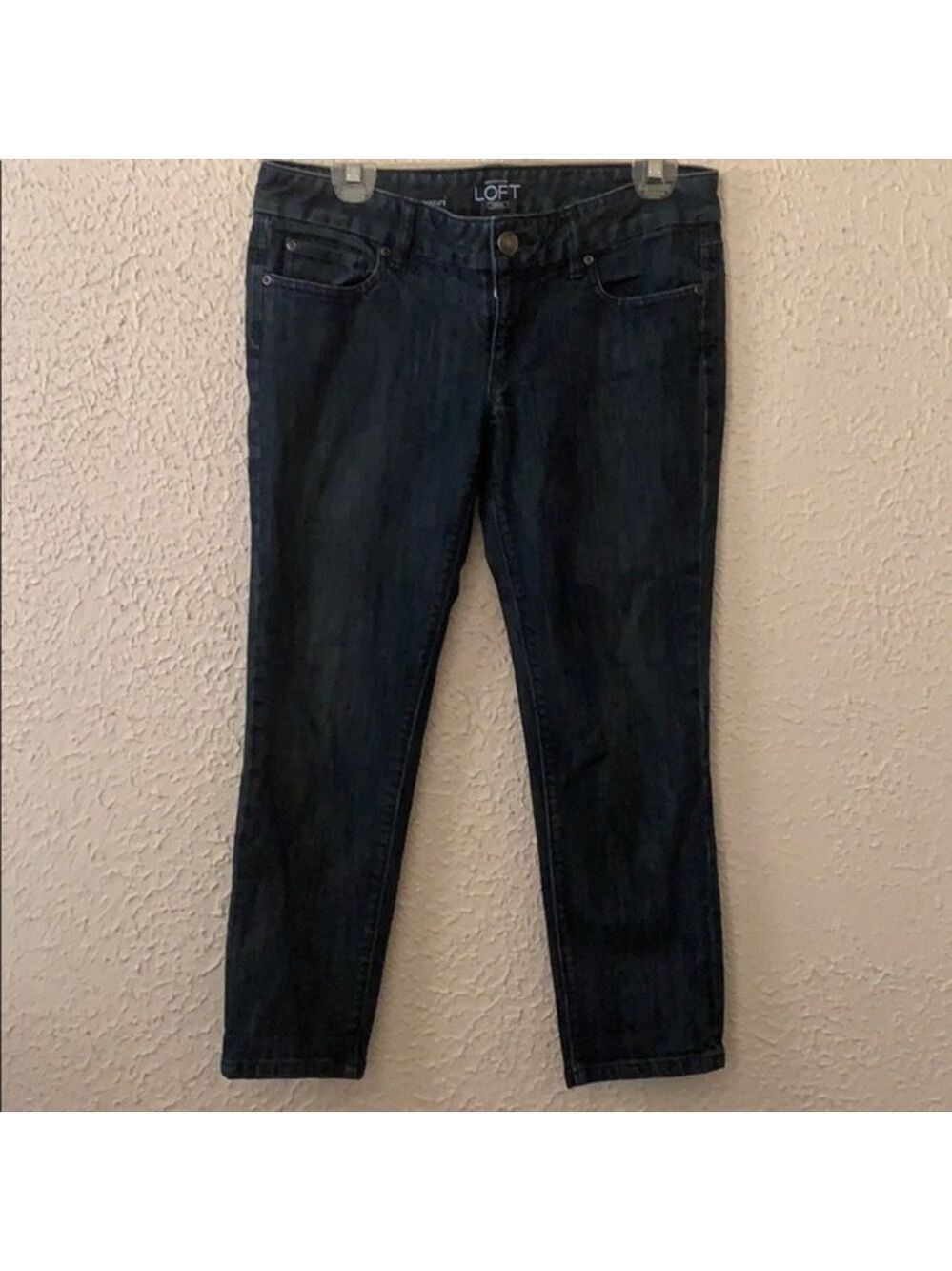Size 6 Loft Modern Capri Jeans